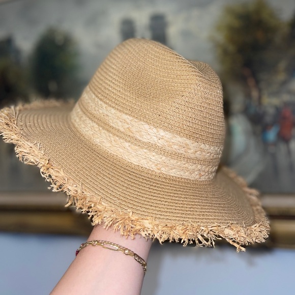 Sole Society Beige Straw Hat - Picture 3 of 3